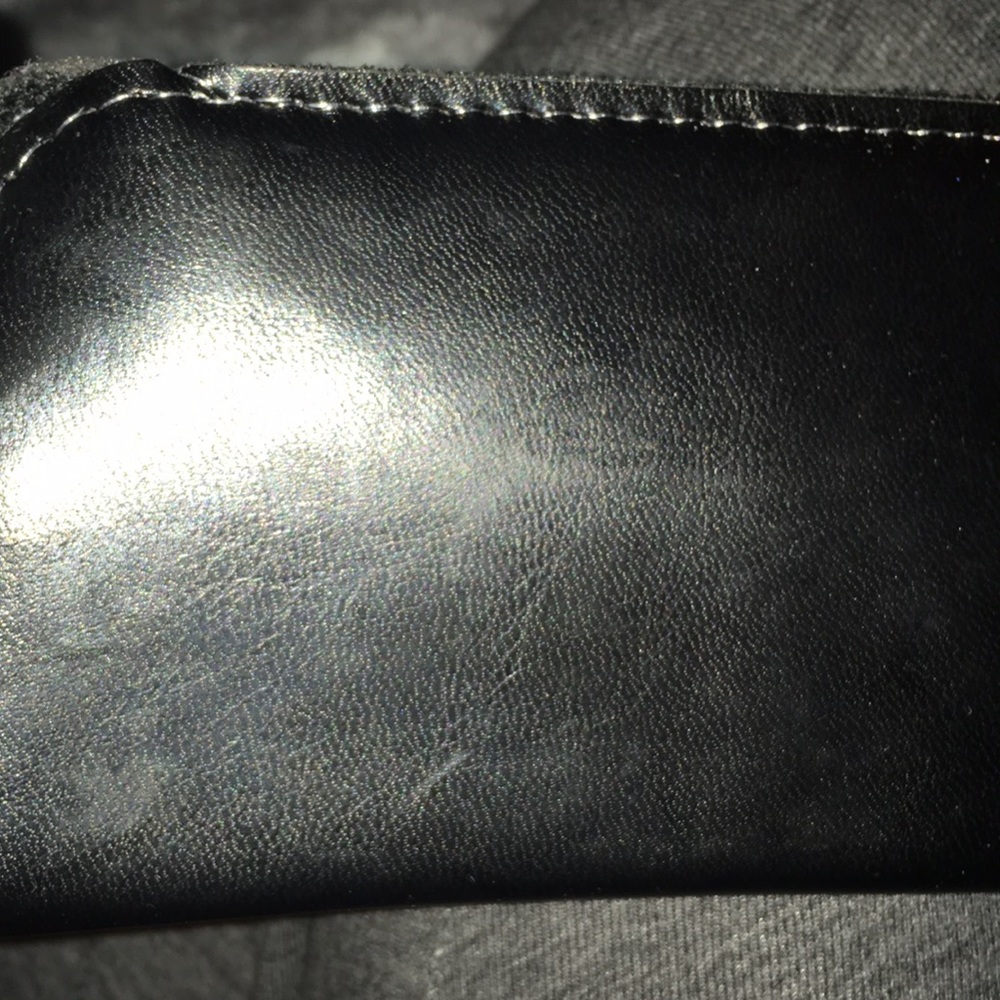 Glasses case - Picture 3 of 3